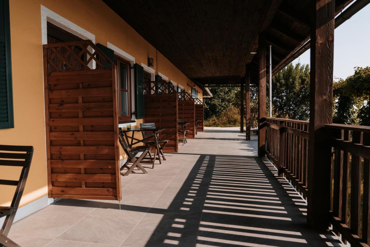 Hotel Stupperhof à Kitzeck im Sausal Extérieur photo