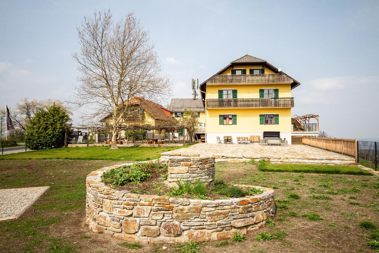 Hotel Stupperhof à Kitzeck im Sausal Extérieur photo